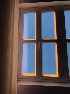 100-240V ভোল্টেজ ভুয়া স্কাইলাইট প্যানেল এপিপি রিমোট কন্ট্রোল সার্কাডিয়ান আলোর জন্য অন্তর্ভুক্ত