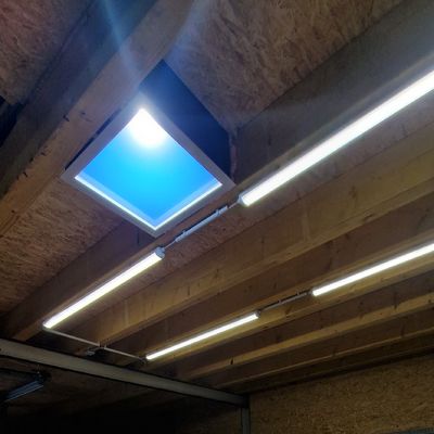 আমাদের 90 সিআরআই কৃত্রিম আলো প্যানেল এবং পাওয়ার ক্রি 95 দিয়ে রঙ রেন্ডারিং অপ্টিমাইজ করুন